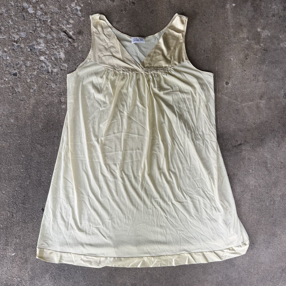 Vintage Yellow Vanity Fair Slip Dress Size L Y2K‎
